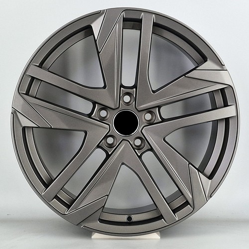 099 grey alloy - 18", wheels