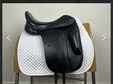 Kent And Masters HIGH WITHER Dressage Saddle 17.5” Adjustable Gullet &Knee Block