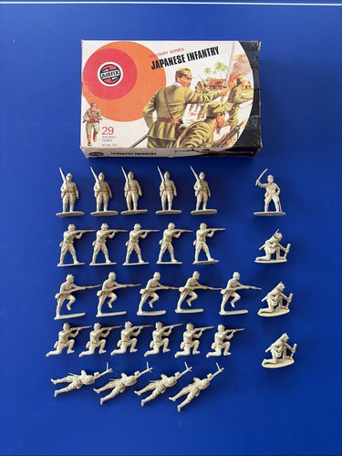 Airfix toy soldiers - toy,