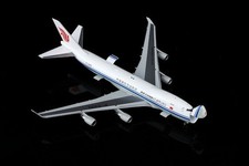 YY Wings YY74422D 1:400 Boeing