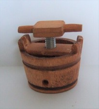 Dolls House - Table top cheese