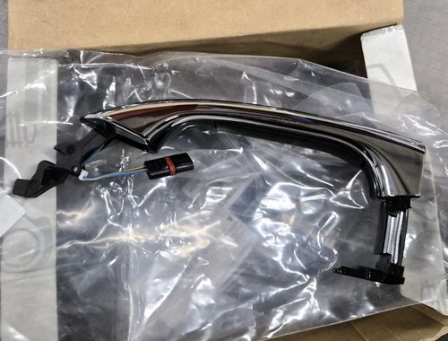 Genuine mercedes w211 class - mercedes,