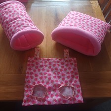 Snuggle Sack Tunnel Hayfeeder