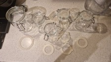 4  IKEA KORKEN +1x Tesco 1L