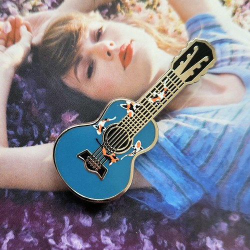 Taylor swift koi guitar - taylor,