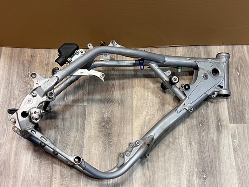 Ktm lc4 frame with - lc4, papers