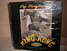 DARK HORSE RAY HARRYHAUSEN