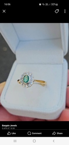 Woman 9ct emerald - 9ct, &