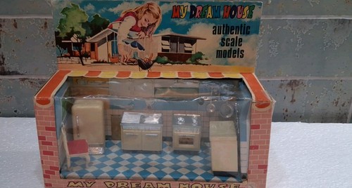 Vintage c1960 dream house - c1960, my