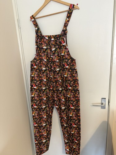 Lucy yak women s smiley - lucy,