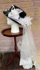 Pretty Black white Steampunk Top Hat Feathers goggles Veil Wings 57cm (32)