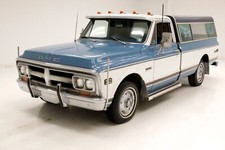 1972 GMC Sierra with camper|