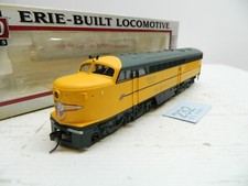 Life Like HO Gauge Erie Built Fairbanks Morse B Unit Loco Chicago & NW Box 23890