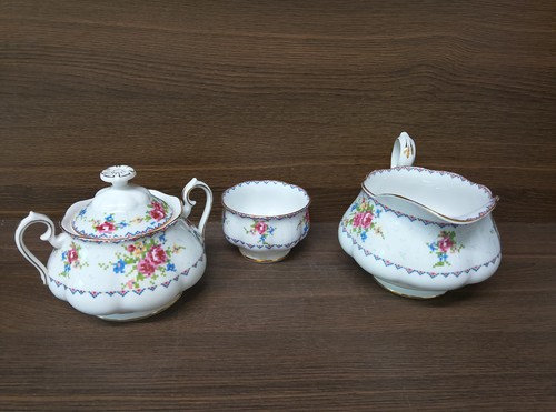Royal albert petit - petit, point