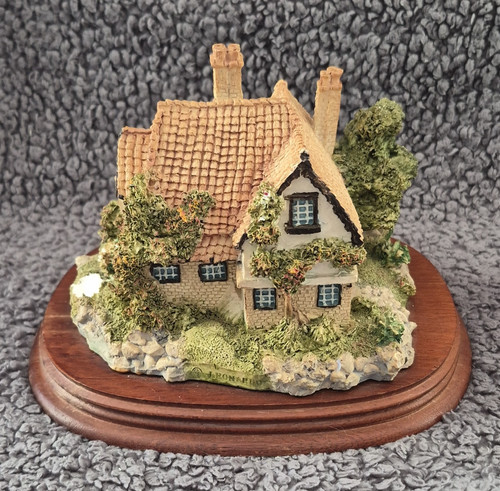Lilliput lane home and away - lilliput,