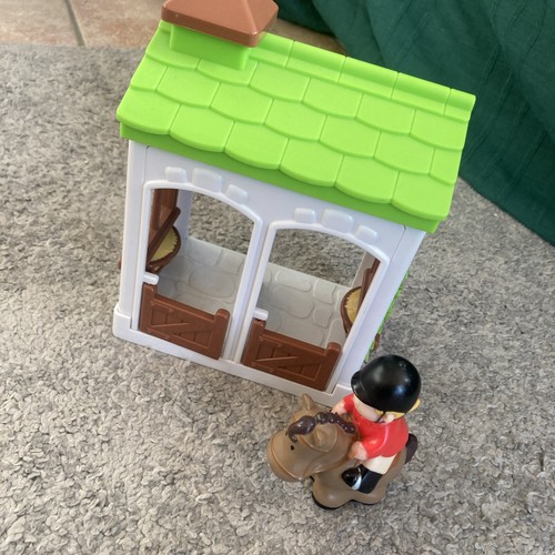 Elc happyland horse stable - happyland,