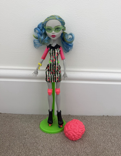 Monster high ghoulia yelps - high,