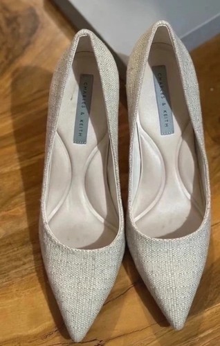 Charles keith beige - beige, textured