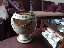 Bolingey Perranporth Cornwall Pottery Honeycomb Tan Glaze Vase. 14cm Tall.