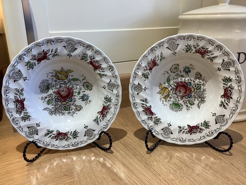 Pair vintage myotts bouquet - pair,