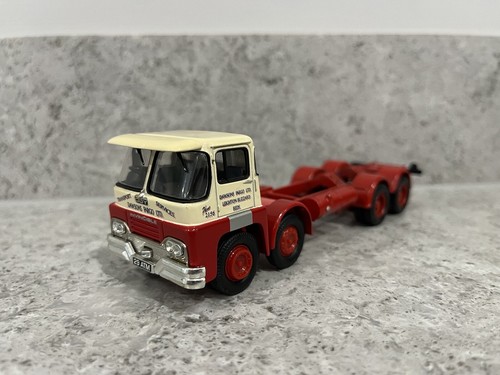 Corgi guy invincible 8 - -, 8-wheel