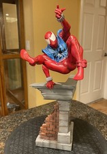 Bowen Scarlet Spider - Spider-man statue