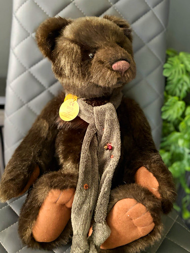 Charlie bears hugo plush bear - plush,