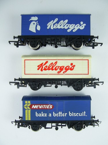 Hornby lwb goods - 3x,