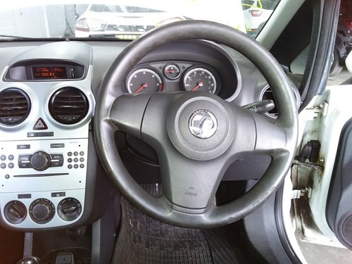 Steering wheel vauxhall - steering,