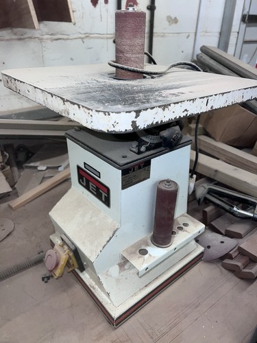Axminster bobbin machine - axminster,