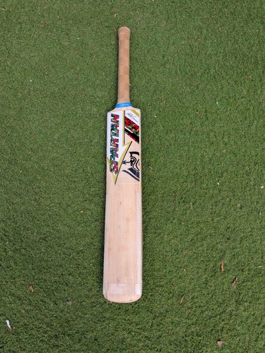 Cricket bat full size - bat, sh