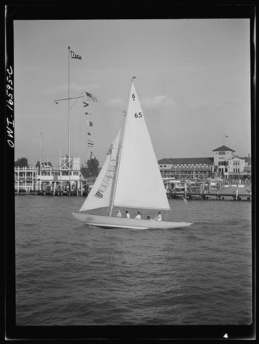 Detroit michigan yacht - detroit,