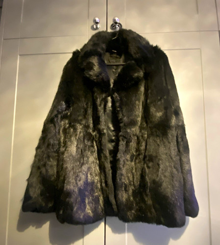 Black real cony fur - black,