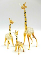 VINTAGE MATCHING SET OF 3 HAND