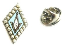 Pearl Square and Compass