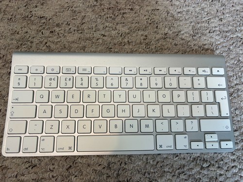 Apple wireless keyboard a1314 - apple,