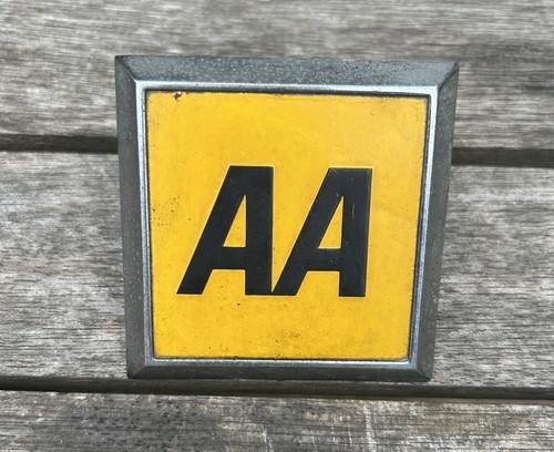 Vintage automobilia - aa,