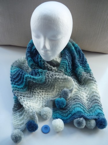 Ladies knitted variegated blue