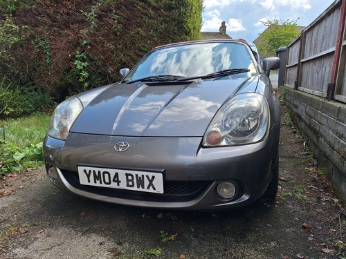 2004 toyota mr2 roadster - toyota,