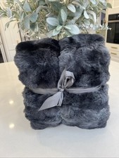 Cozee Home Textured Faux Fur