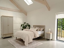 Pembroke Bedroom Furniture Oak