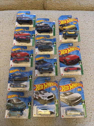 Hot wheels bundle - hot,
