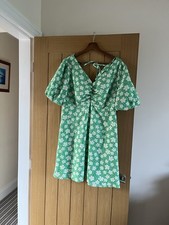 New Look Green Floral Summer
