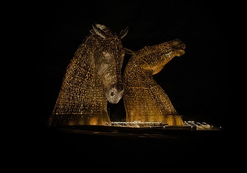 The kelpies night amber - kelpies,