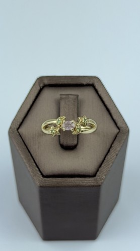 Morganite and emerald 9ct - morganite,