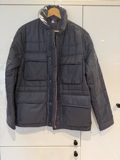 New With Tags Men’s Tommy Hilfiger Navy Quilted Jacket Size S