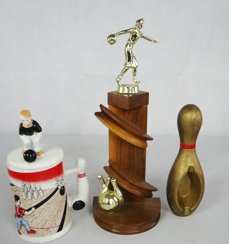 Bowling vintage trophy ball - trophy,