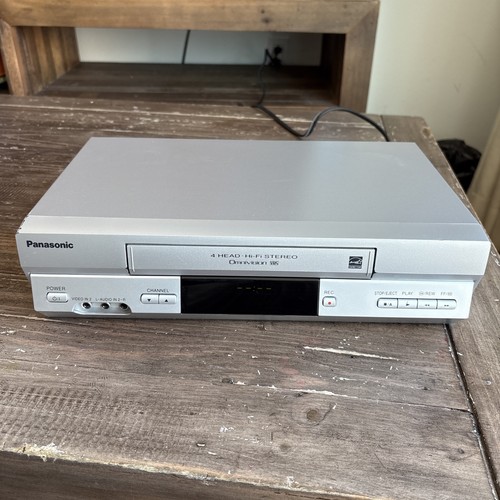 Panasonic v4525s vhs vcr - pv-v4525s,