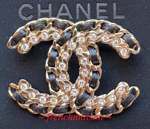 Authentic chanel gold logo - chanel,