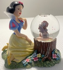 Disney Princess Snow White Mini Snow Globe 